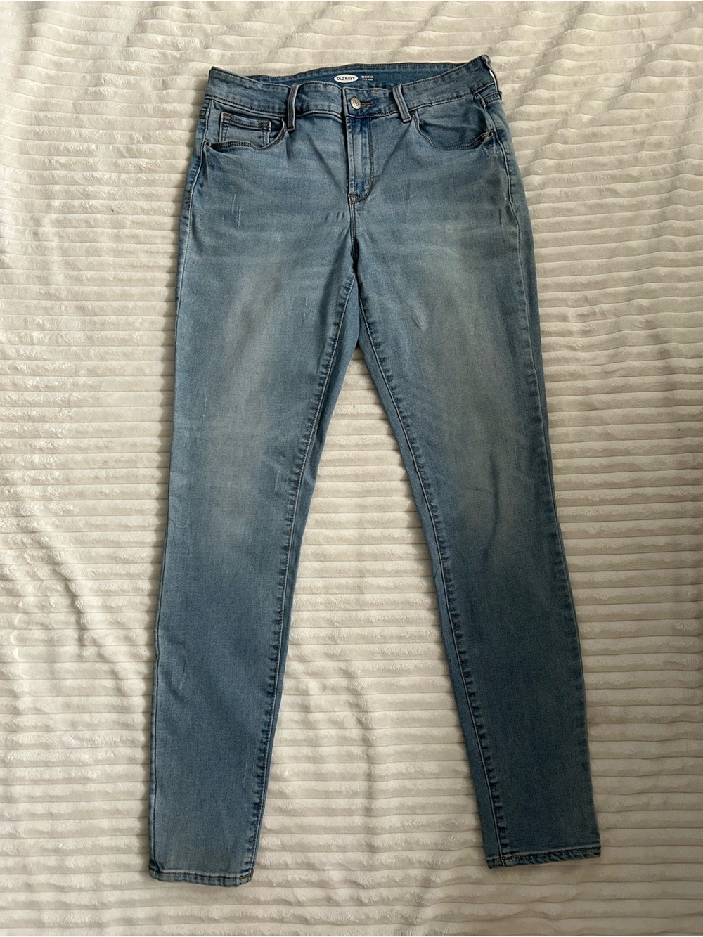 Old Navy Women's Skinny Jeans in Light Blue Wash